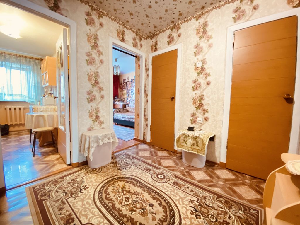 Продажа 3-комнатной квартиры, Донской, Индустриальная ул.,  9