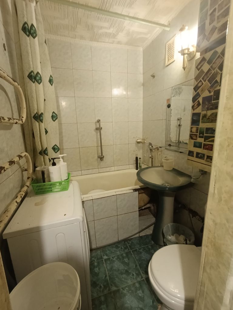 Продажа 1-комнатной квартиры, Нижний Новгород, Завкомовская ул,  6 к2