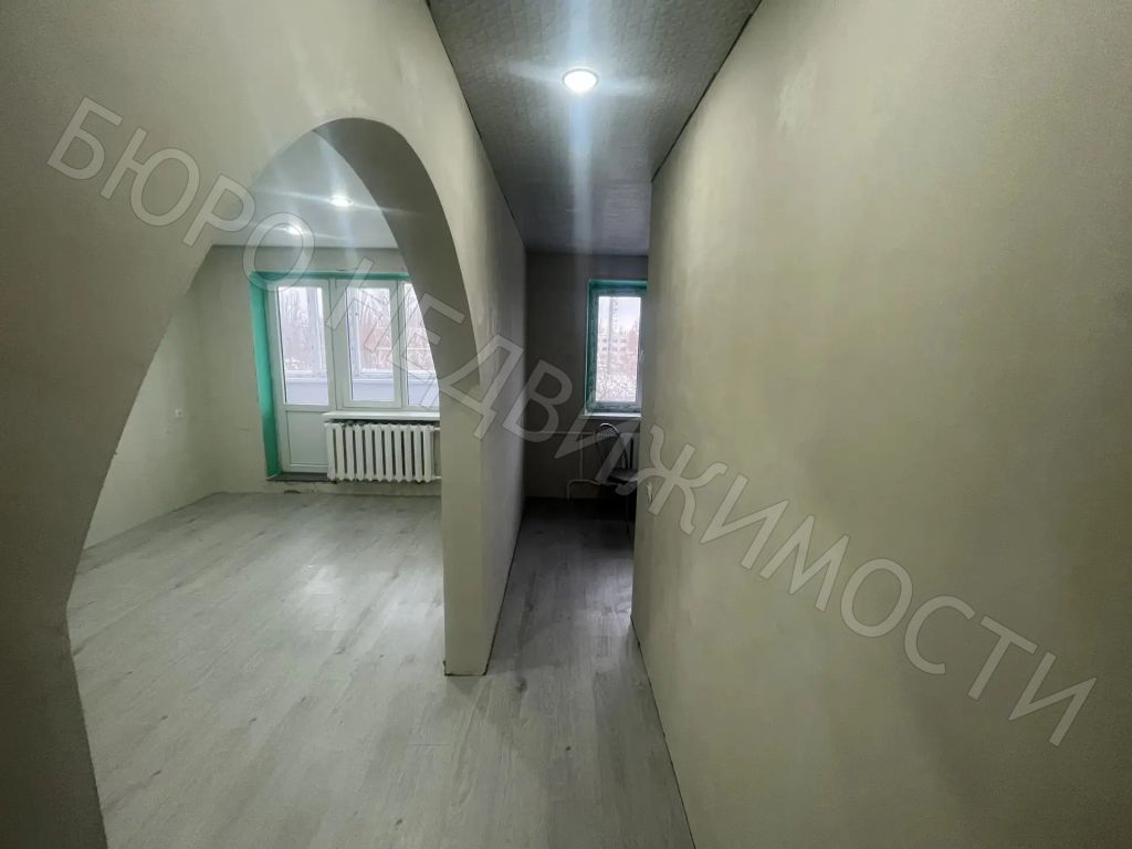 Продажа 3-комнатной квартиры, Балашов, 50 лет ВЛКСМ ул,  9