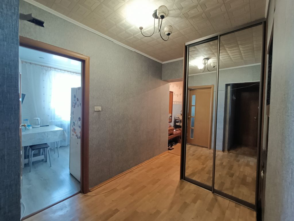 Продажа 3-комнатной квартиры, Казань, Революционная ул,  69