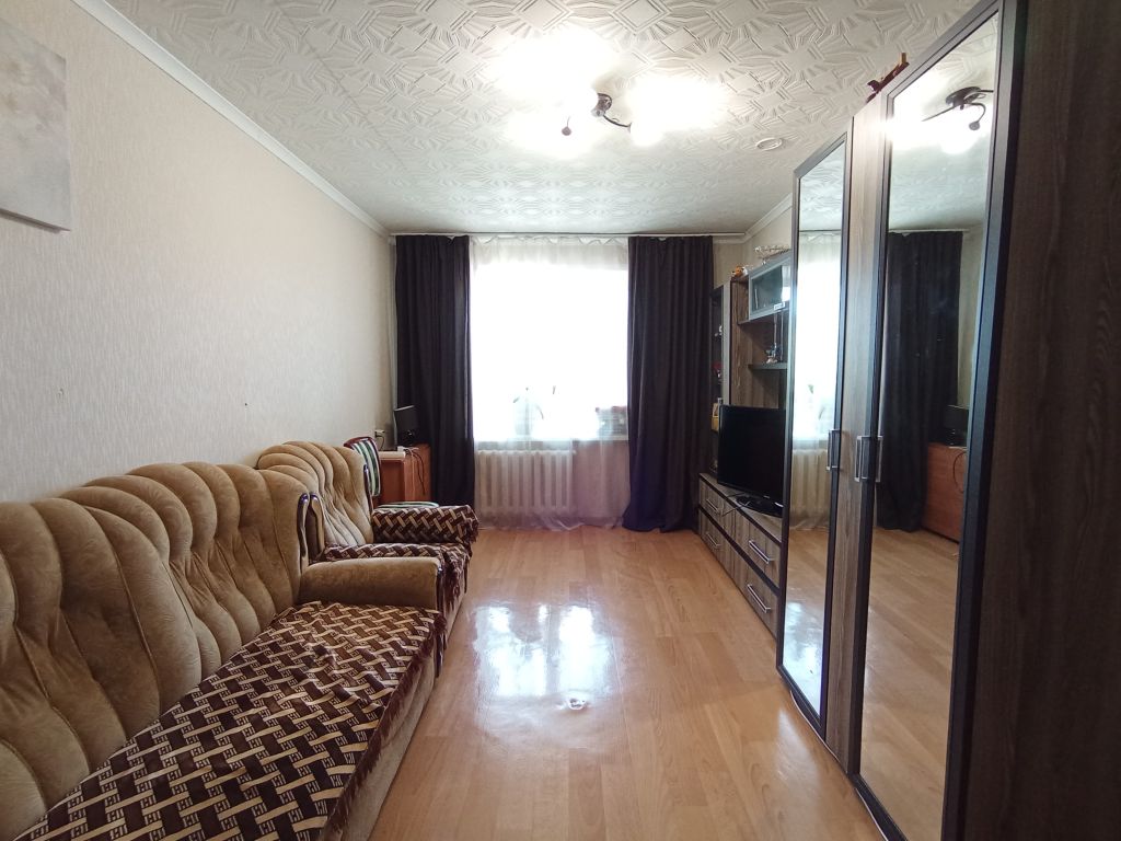 Продажа 3-комнатной квартиры, Казань, Революционная ул,  69