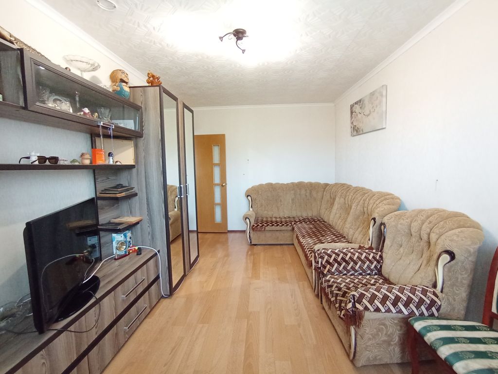 Продажа 3-комнатной квартиры, Казань, Революционная ул,  69