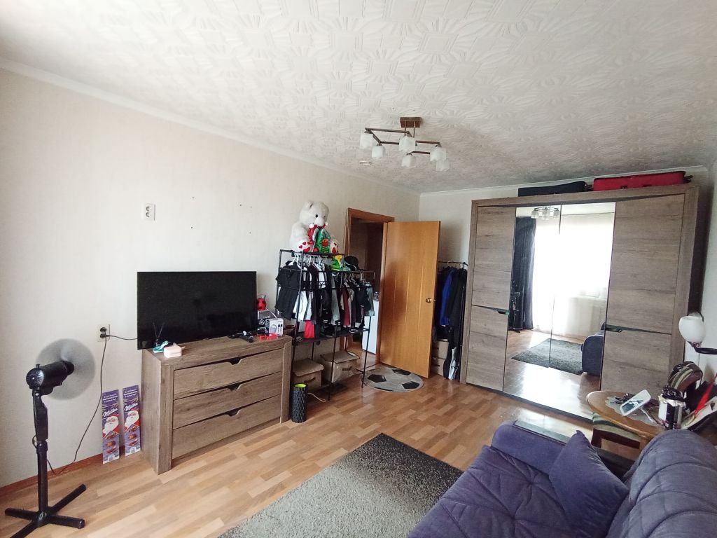 Продажа 3-комнатной квартиры, Казань, Революционная ул,  69