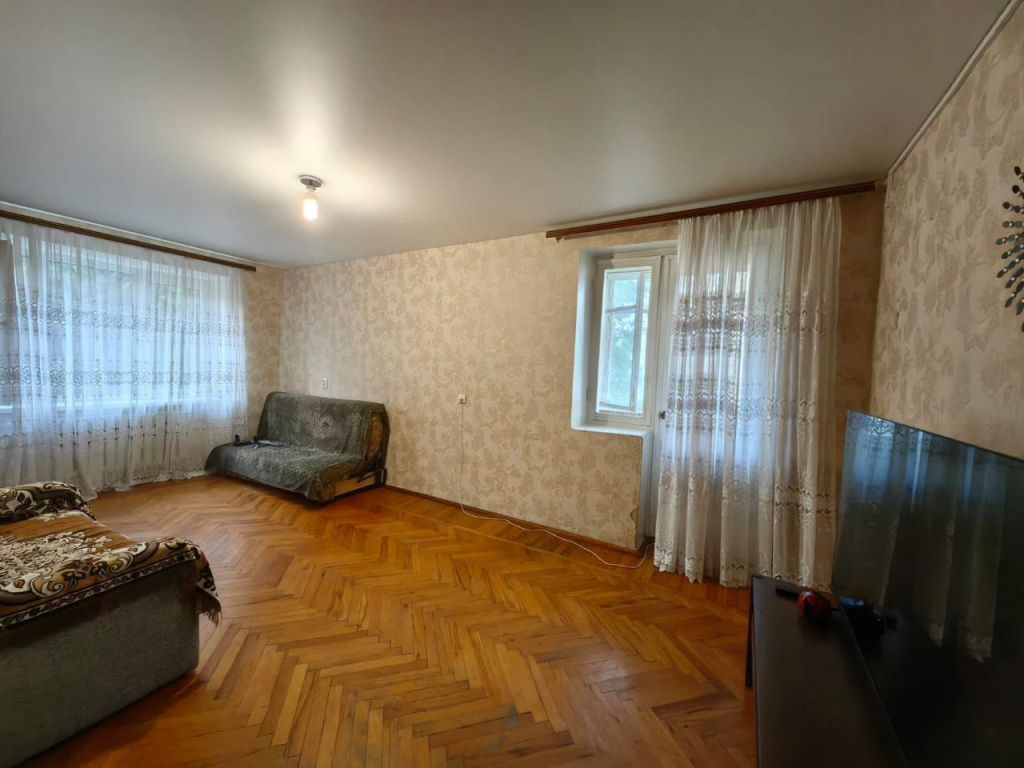 Продажа 3-комнатной квартиры, Ессентуки, Ермолова ул,  129