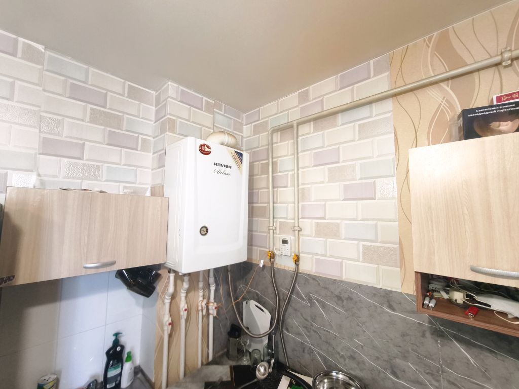 Продажа 2-комнатной квартиры, Новомосковск, Школьная ул.,  18А