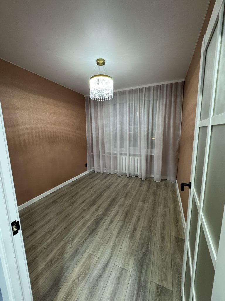 Продажа 4-комнатной квартиры, Шуя, Комсомольская пл,  12