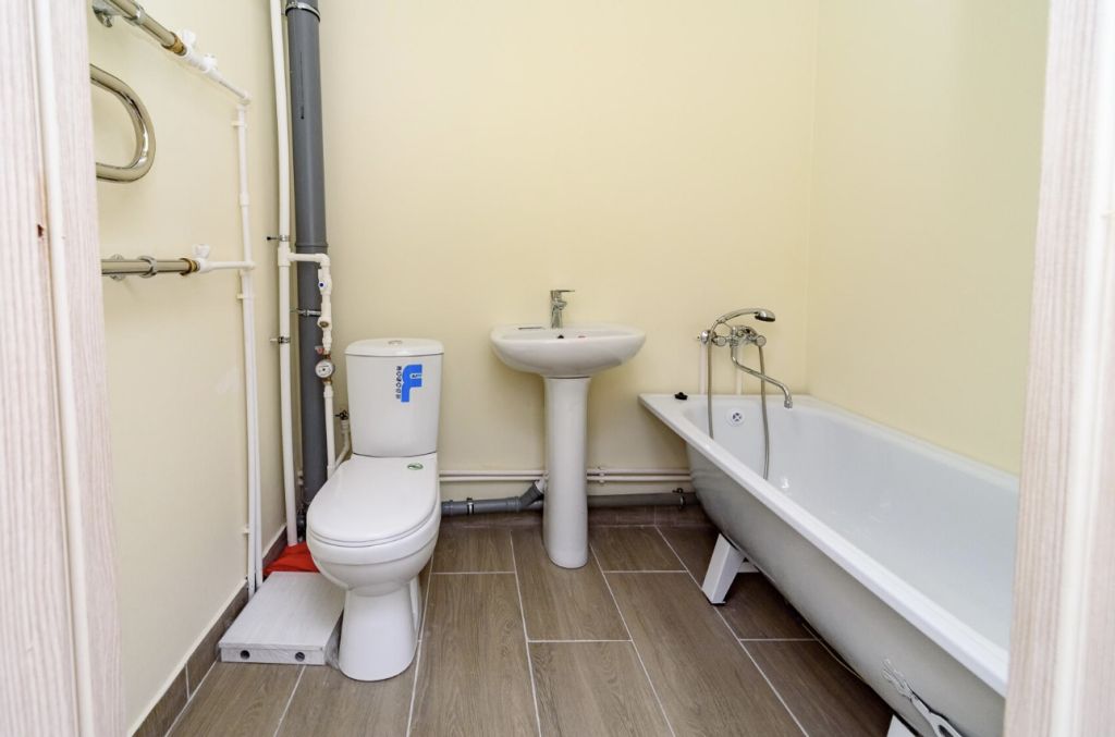 Продажа 2-комнатной квартиры, Красный Бор, Большая Заозерная ул,  39