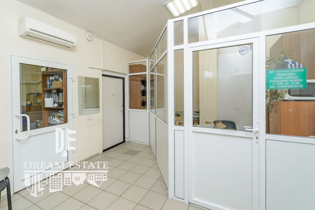 Аренда коммерческой недвижимости, 16м <sup>2</sup>, Ярославль, Трефолева ул,  24А