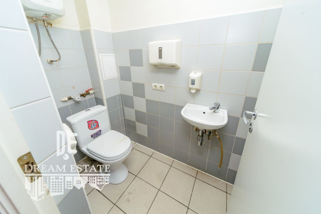 Аренда коммерческой недвижимости, 16м <sup>2</sup>, Ярославль, Трефолева ул,  24А