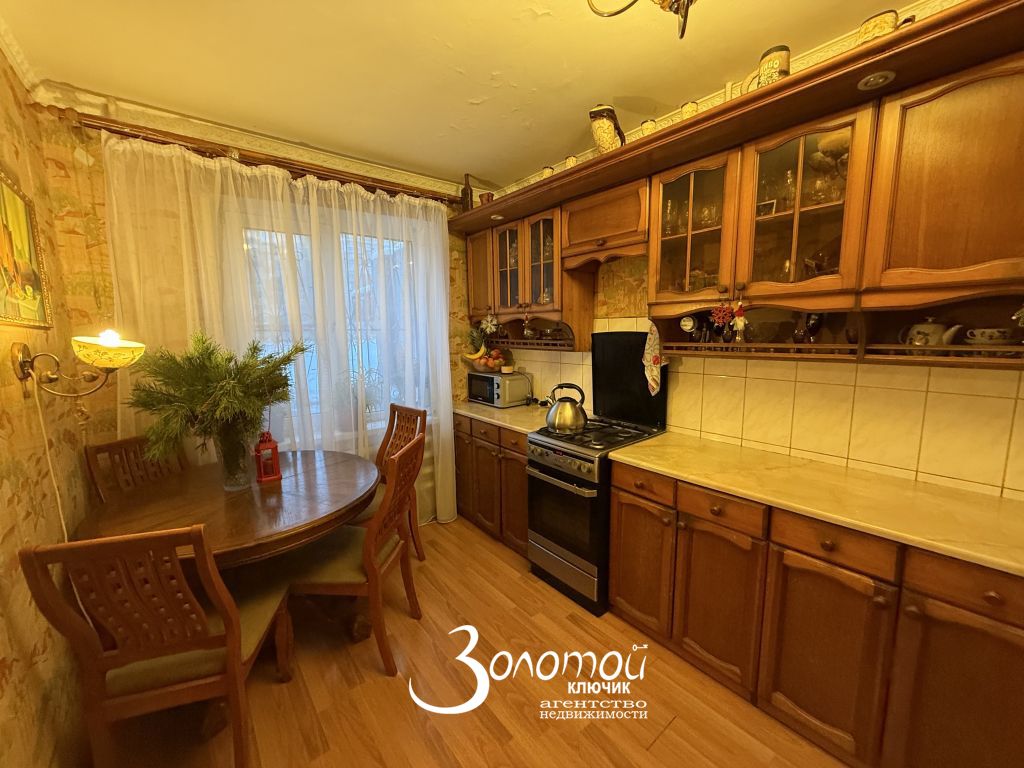 Продажа 3-комнатной квартиры, Нижний Новгород, Челюскинцев ул,  19