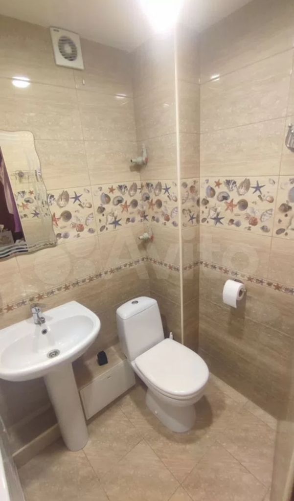 Продажа 2-комнатной квартиры, Ессентуки, Октябрьская ул,  444