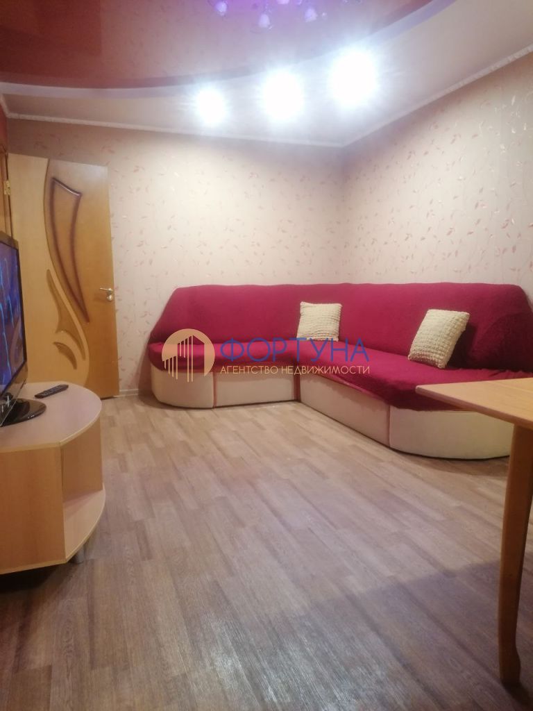 Продажа 3-комнатной квартиры, Белгород, Октябрьская ул,  84