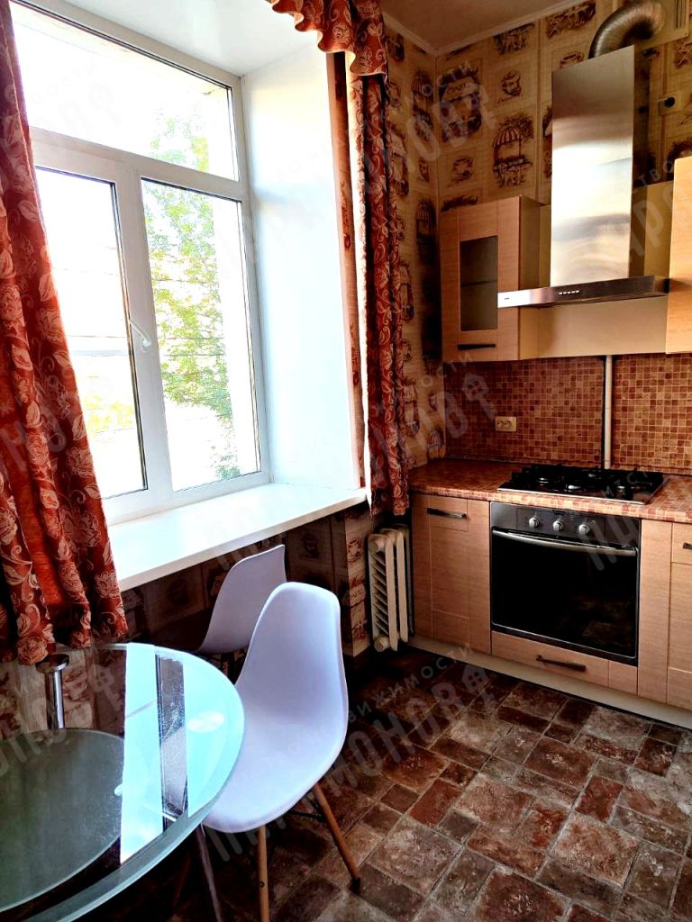 Продажа 2-комнатной квартиры, Тверь, Калинина пр-кт,  9