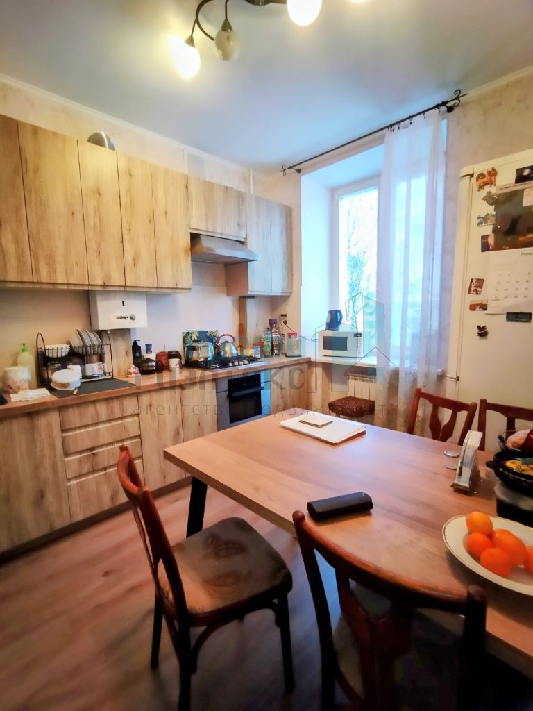 Продажа 3-комнатной квартиры, Нижний Новгород, Перекопская ул,  1