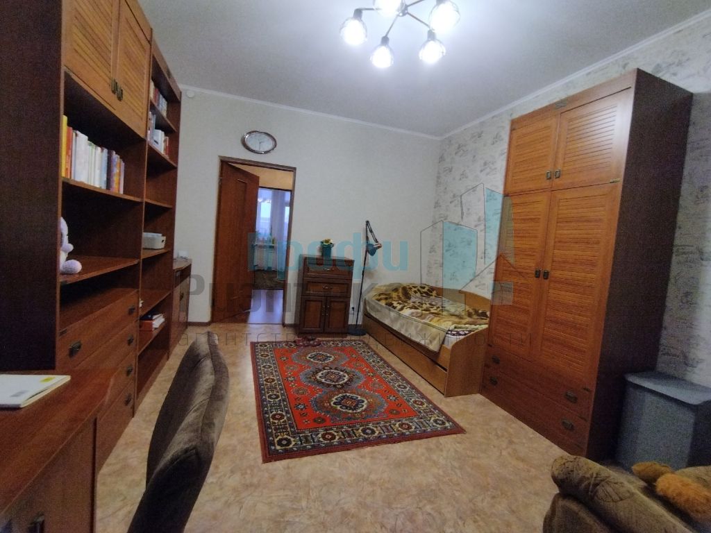 Продажа 3-комнатной квартиры, Нижний Новгород, Перекопская ул,  1