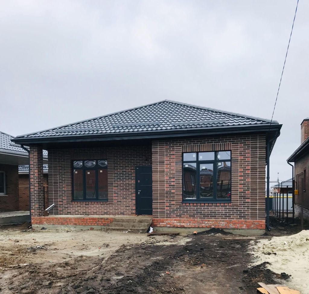 Продажа дома, 100м <sup>2</sup>, 4 сот., Ростов-на-Дону, Зрелищная ул