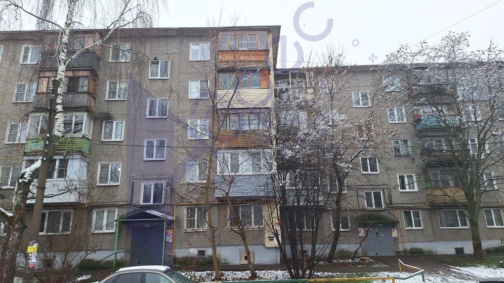 Нижний Новгород, улица Адмирала Васюнина, 13