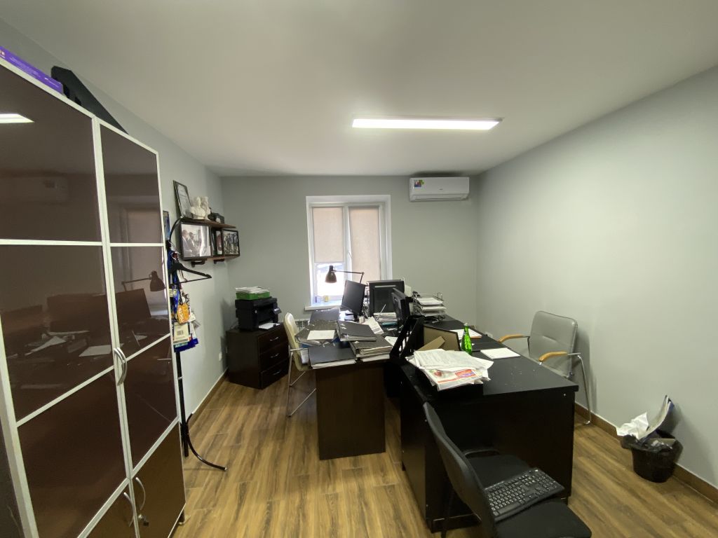 Продажа коммерческой недвижимости, 1500м <sup>2</sup>, Нижний Новгород, Бориса Корнилова ул,  3к3