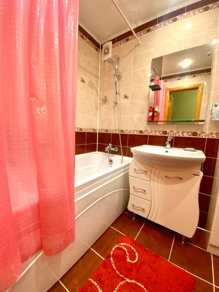 Продажа 2-комнатной квартиры, Смоленск, Гарабурды ул,  25 а