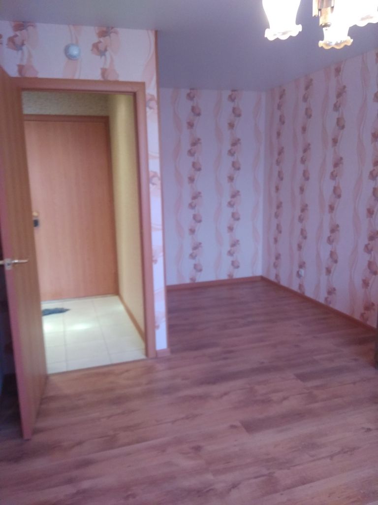 Продажа 1-комнатной квартиры, Смоленск, Юбилейная ул,  6