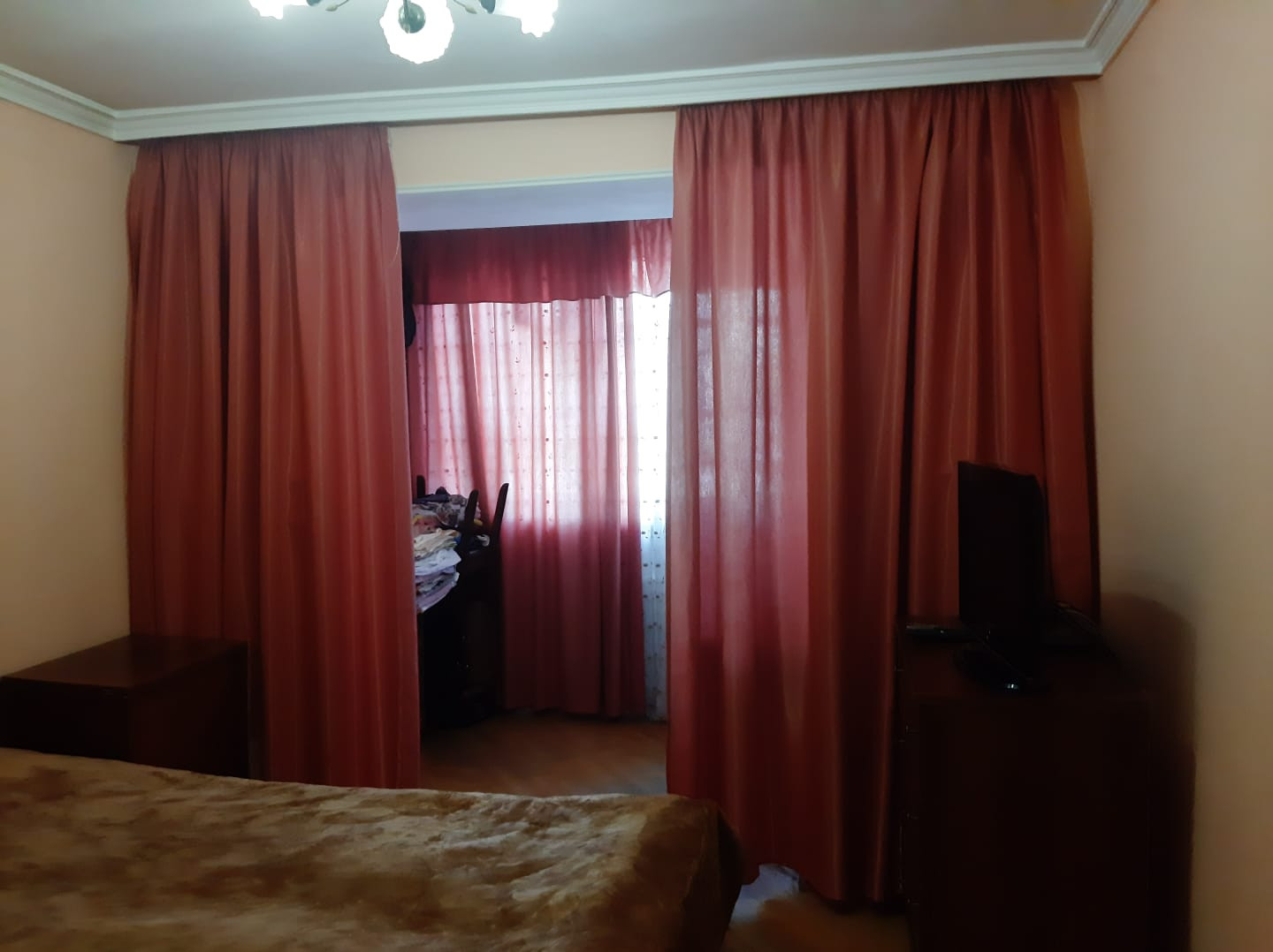 Дзусова 2 владикавказ. Владикавказ квартиры. Дзусова 34/1 Владикавказ фото. Магазин шторы Владикавказ на Дзусова 9а